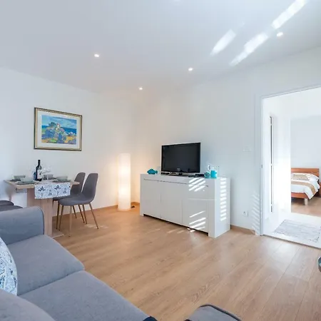 Apartament Eden *